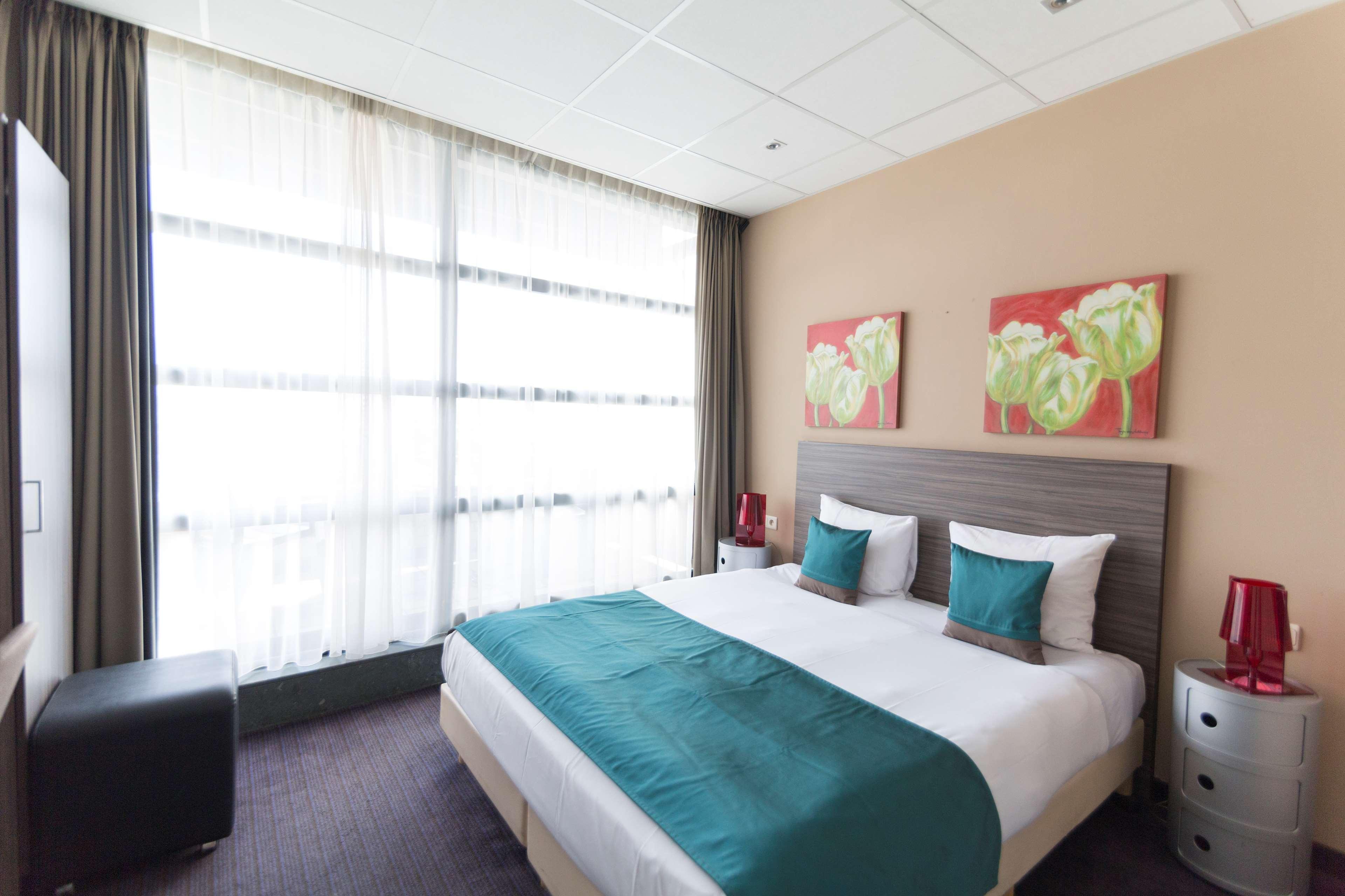Hotel Docklands Antwerp Exterior photo