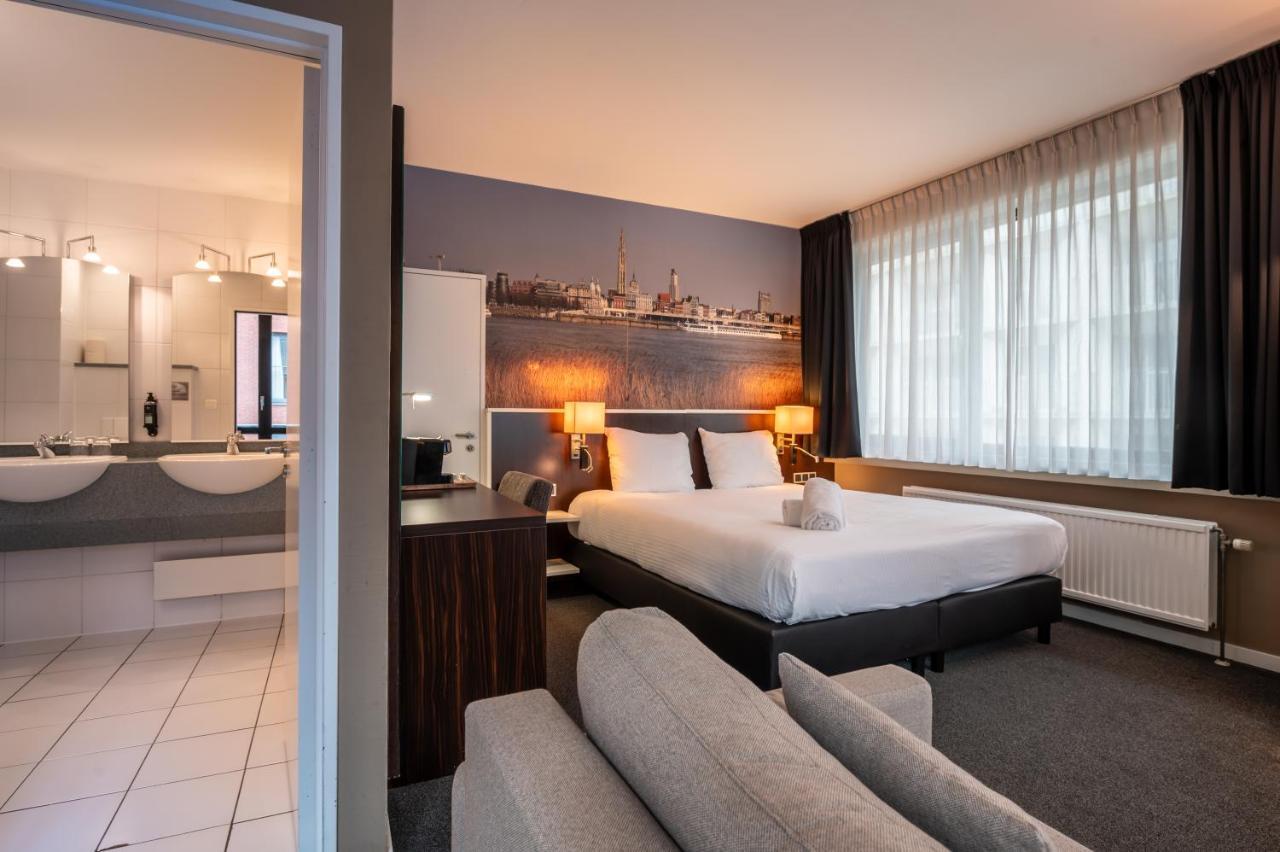 Hotel Docklands Antwerp Exterior photo